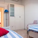 Lägenhet Penthouse Three Bedrooms Sanremo