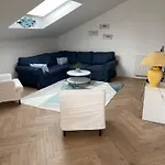 Penthouse Three Bedrooms Lägenhet *