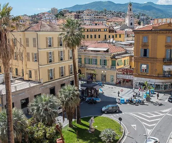 Penthouse Three Bedrooms *