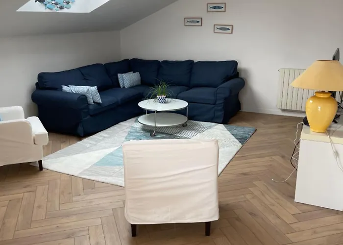 Penthouse Three Bedrooms *