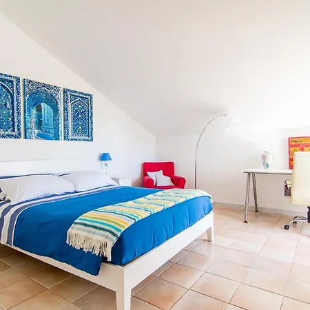 Penthouse Three Bedrooms Apartment Sanremo